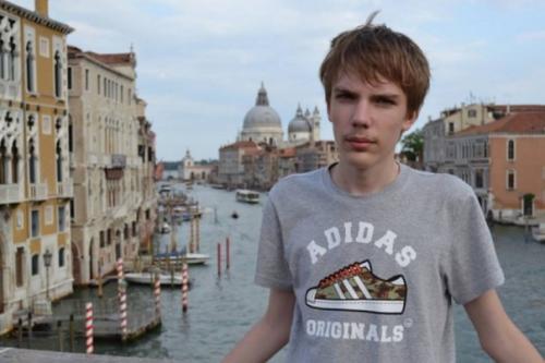 Никто этих ребят на олимпиаду по физике в Цюрих не провожал.