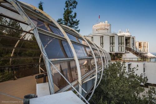 Шикарная советская архитектура: санаторий Курпаты в Крыму. 02