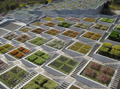 Лестница авадзи.  Лестница авадзи на одноименном японском острове по праву может называться одной из самых необычных в мире. 05