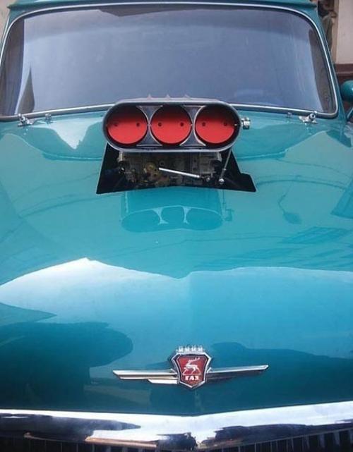 Волга газ - 21.

