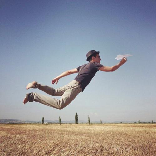 Как справедливо заметил известнейший бизнесмен столетия Стив джобс, инновация отличает лидера от последователя. 04