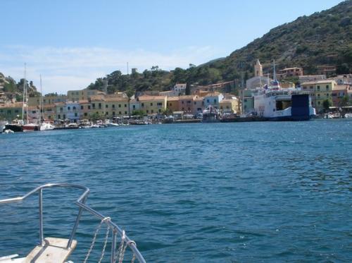 Остров джилио - один из лучших курортов Италии. 02