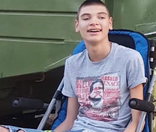 Инвалида - колясочника с ДЦП призвали годным к армии. 01