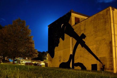 10 сильных стрит - арт - работ, раскрывающих правду жизни. 05