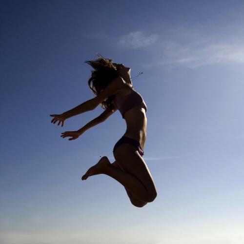 Как справедливо заметил известнейший бизнесмен столетия Стив джобс, инновация отличает лидера от последователя. 05