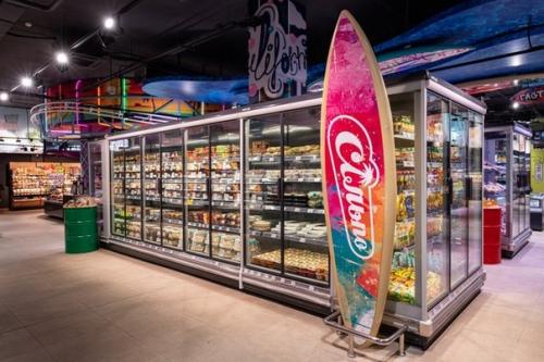 В украинском Львове открыли супермаркет в стиле GTA. 05