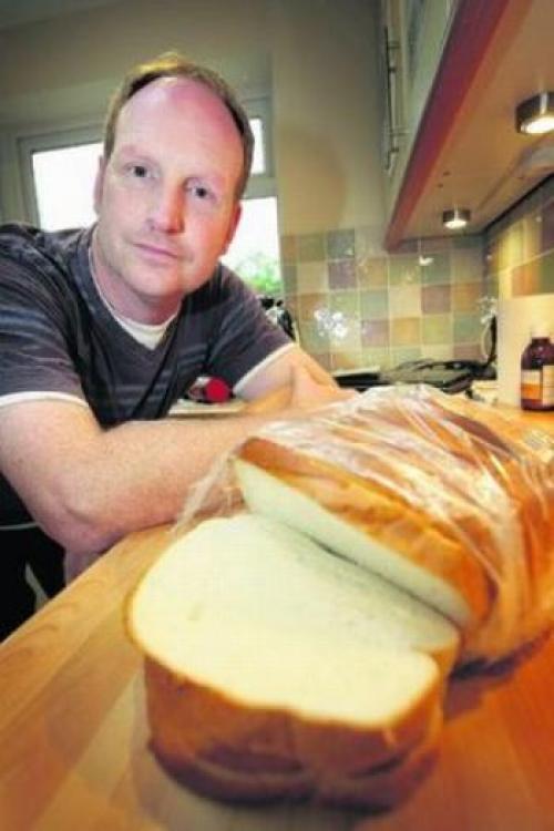 Мышь в хлебе. 01