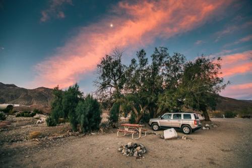 Джастина джинжук - польская путешественница, которая прославилась фотоотчетами из автомобильных странствий по всему миру. 07