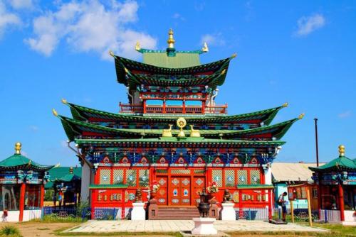 Иволгинский дацан в Бурятии - последнее пристанище хамбо - ламы итигэлова, Россия. 03