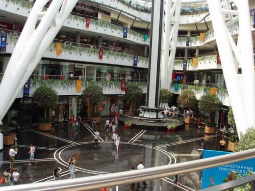 Хан шатыр.  Хан Шатыр - не просто торгово - развлекательный комплекс в центре столицы Казахстана - астаны. 04