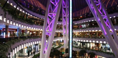 Хан шатыр.  Хан Шатыр - не просто торгово - развлекательный комплекс в центре столицы Казахстана - астаны. 05