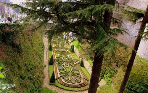 Анжерский замок, Франция. 01