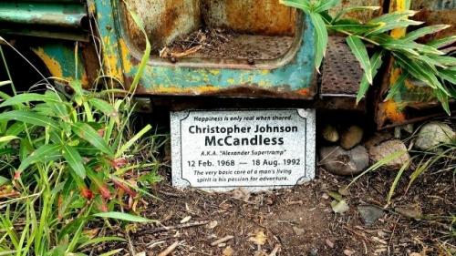 Он один в нетронутую природу Аляски без какой-либо подготовки отправился. 07
