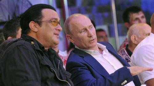Стивен сигал заявил, что горд быть русским! 
