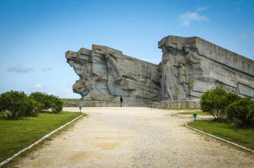 Мемориал героям аджимушкайских каменоломен. 01