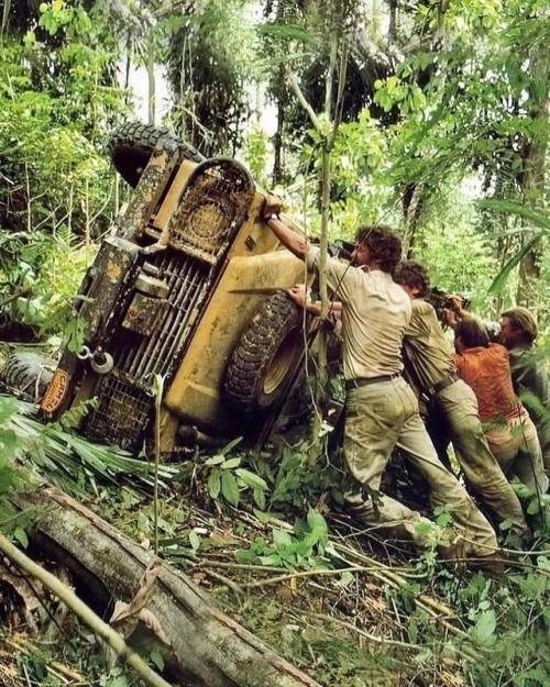 Camel Trophy (1980-2000 гг. ).  Легендарное соревнование на выносливость, часто называемое олимпиадой 4x4. 01