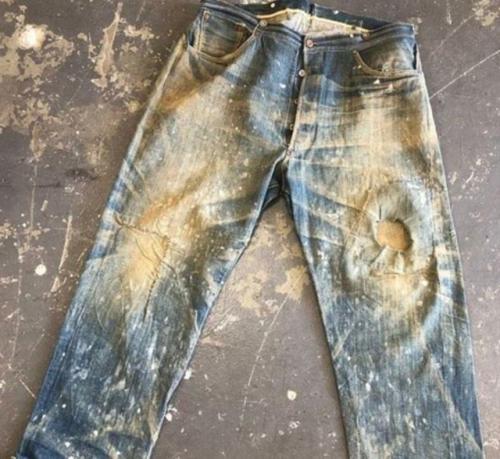 Пара джинсов Levi's 19-го века!  
