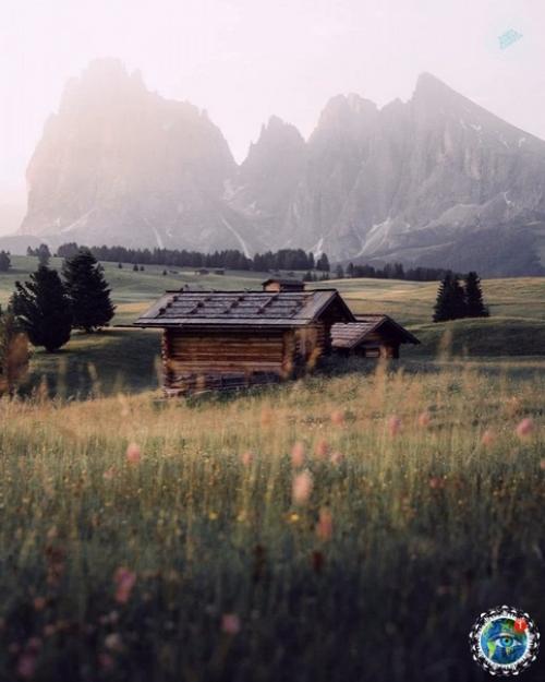 Утpo вcегдa дoбpoе в тaкoм меcте. 04