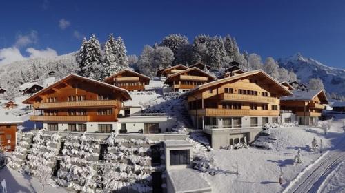 Головокружительные пейзажи, чистый воздух, уютные шале горнолыжного курорта гриндельвальд круглый год манят туристов из разных уголков мира.