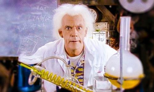 Ученые интернет кратким пересказом своих диссертаций насмешили.