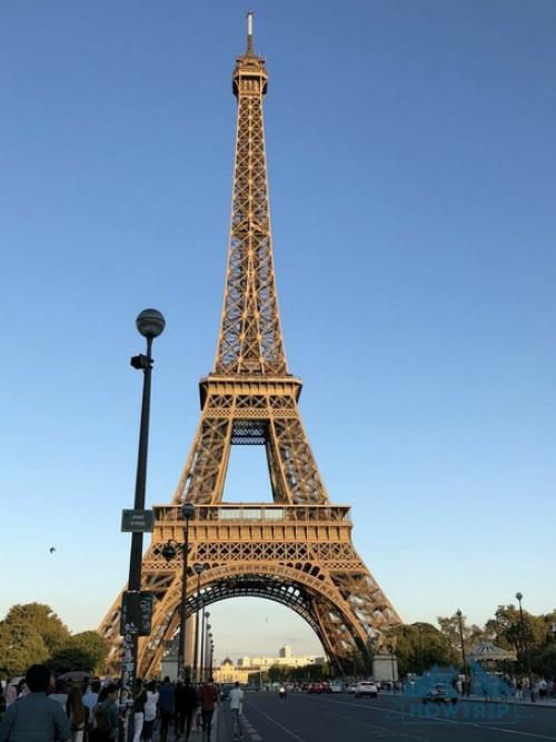 В 1925 году чех Виктор люстиг провернул аферу по продаже эйфелевой башни. 01