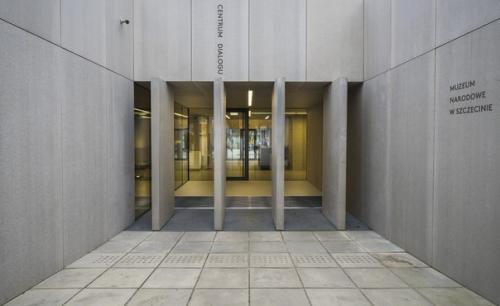 В Щецине, Польша, открылся национальный музей - диалоговый центр Prze? 08