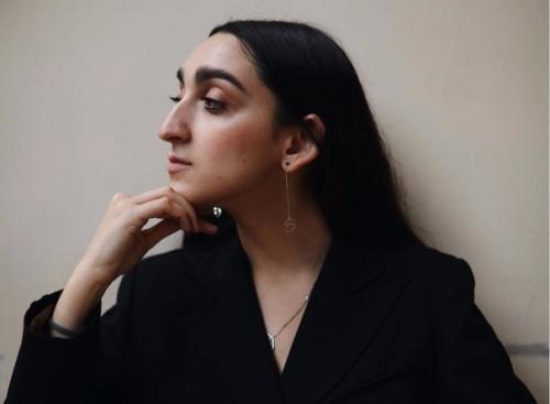 Нестандартная красавица армине арутюнян. 02