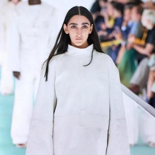 Нестандартная красавица армине арутюнян. 01