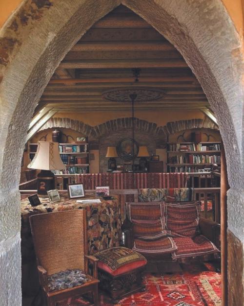 Замок джереми айронса. 06