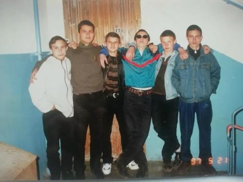 Лица 90-х, звёзды и простые люди. 08