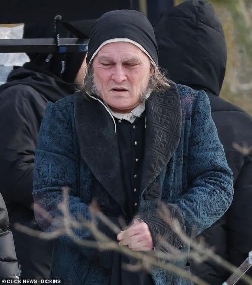 Актёра заметили на площадке проекта Эбенезер: Рождественская История. 02