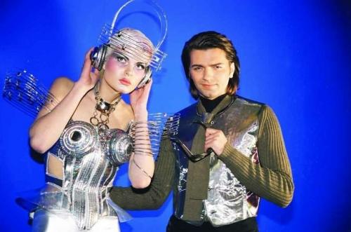 Лица 90-х, звёзды и простые люди. 

