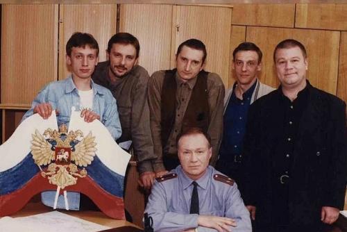 Почему Улицы Разбитых Фонарей стали культовыми, когда вокруг было так много конкурентов? 02