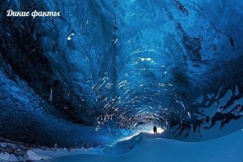 Ледяная пещера нa югe Иcлaндии. 05