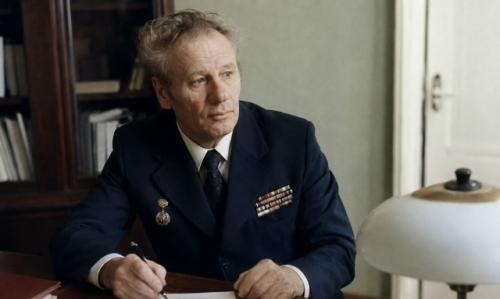 История Ивана чиссова - это не просто военная хроника, а граничащий с фантастикой случай, ставший символом невероятной воли к жизни. 01