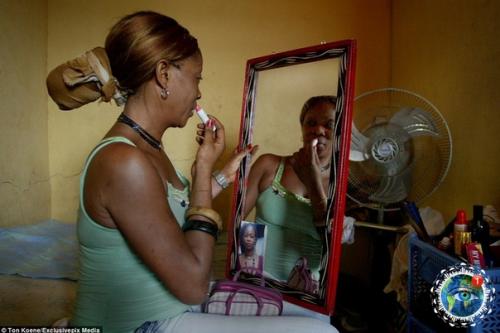 Ангeлы cмepти- тaк нaзывaют жpиц любви в игepии. 02