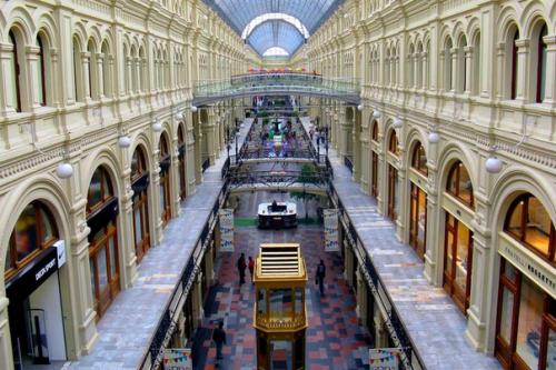 Гум - легендарный торговый центр в самом центре столицы, Россия. 03