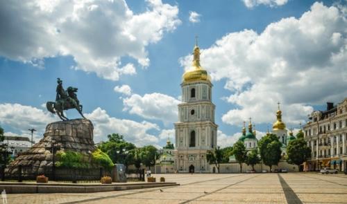 Один популярный польский поэт как-то в своих стихах упомянул Украину как Степной Океан. 03