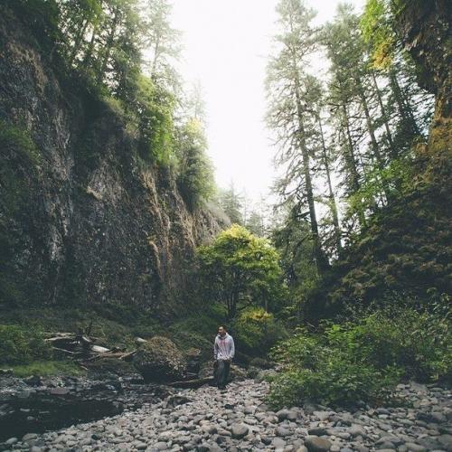 Вы бы поняли, насколько вы яркие и красивые, если бы увидели себя в те моменты, когда вы действительно являетесь собой. 04