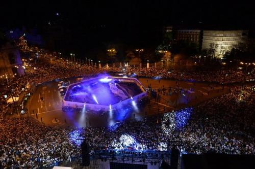 Фонтан сибелес.  Фонтан сибелес - одна из самых известных достопримечательностей Мадрида. 08