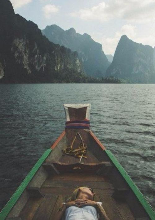 Вы бы поняли, насколько вы яркие и красивые, если бы увидели себя в те моменты, когда вы действительно являетесь собой. 05