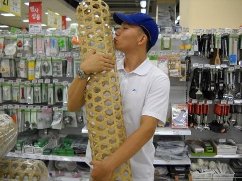 Бамбуковые Жены.  В жарких страной южной Азии такие изделия популярны очень. 01