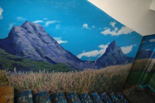 Подъезд дома в Астрахани. 06