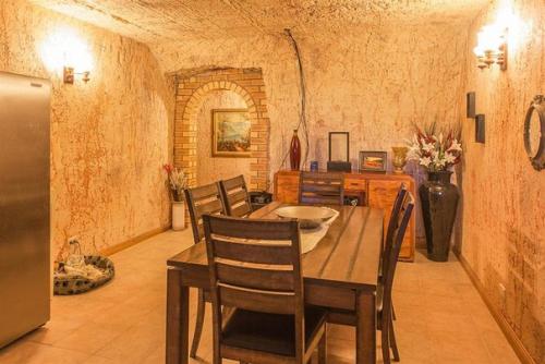 Опаловый подземный город кубер - педи. 09