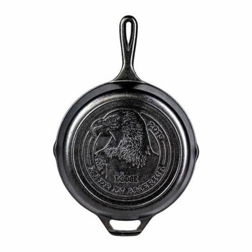 На практике определить, чугунное перед вами изделие, или стальное, довольно сложно. 01